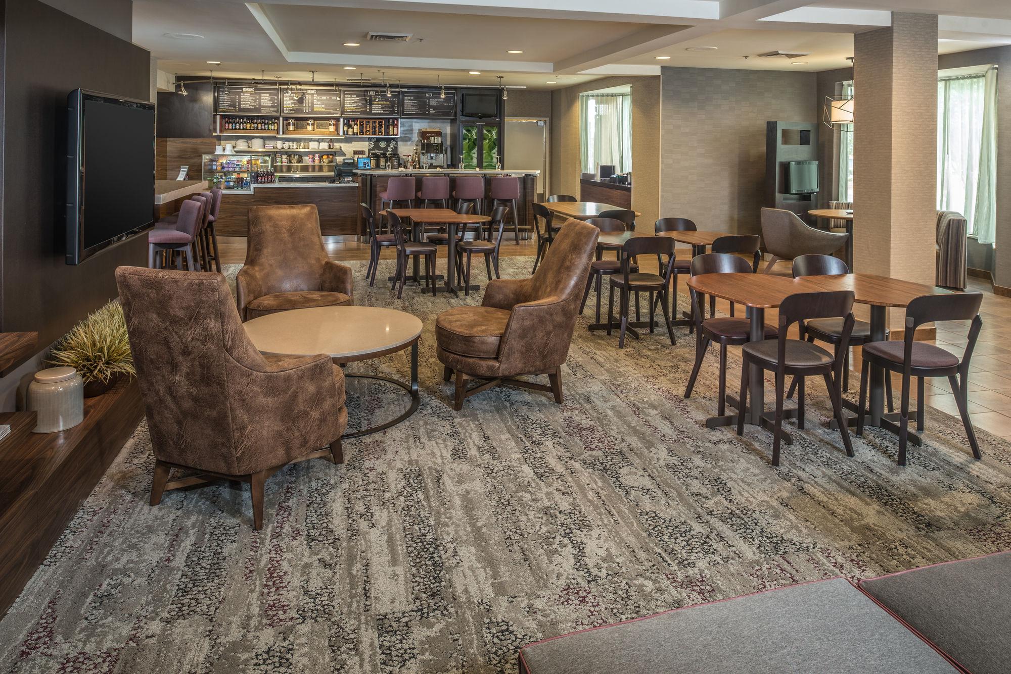 מלון Courtyard By Marriott לינצ'בורג מראה חיצוני תמונה